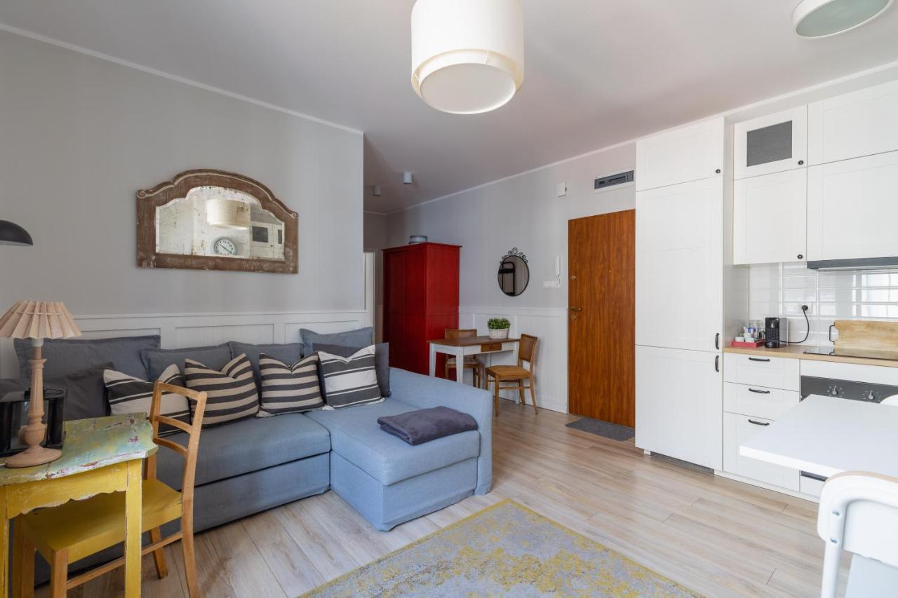 Apartament Wigilijna Starowka エルブロンク エクステリア 写真