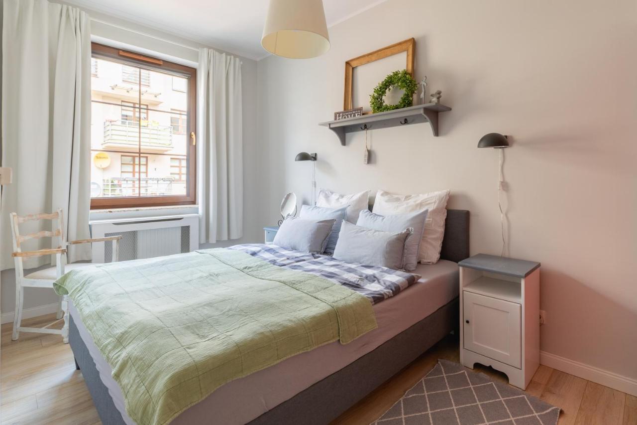 Apartament Wigilijna Starowka エルブロンク エクステリア 写真