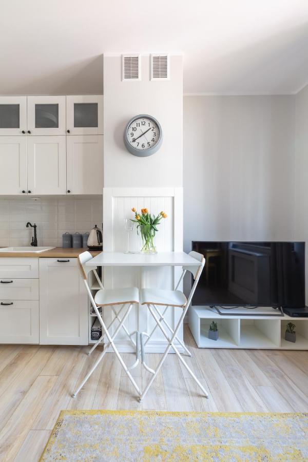 Apartament Wigilijna Starowka エルブロンク エクステリア 写真