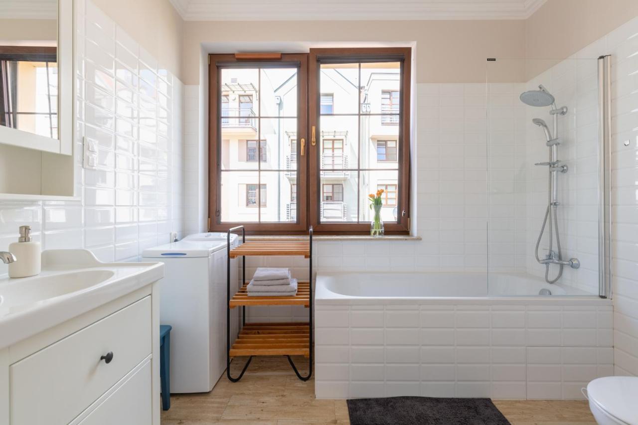 Apartament Wigilijna Starowka エルブロンク エクステリア 写真
